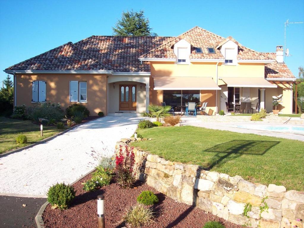 Villa du Courboulay Sargé Les Le Mans Extérieur photo